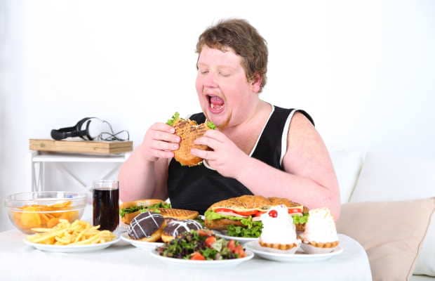 Το άγχος αυξάνει την κατανάλωση λιπαρών τροφών